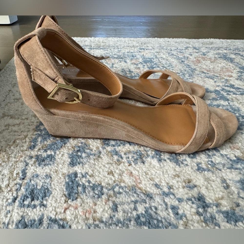 🌟🌟 JCrew Demi Wedge Sandal- honey brown tan suede- Size 7
